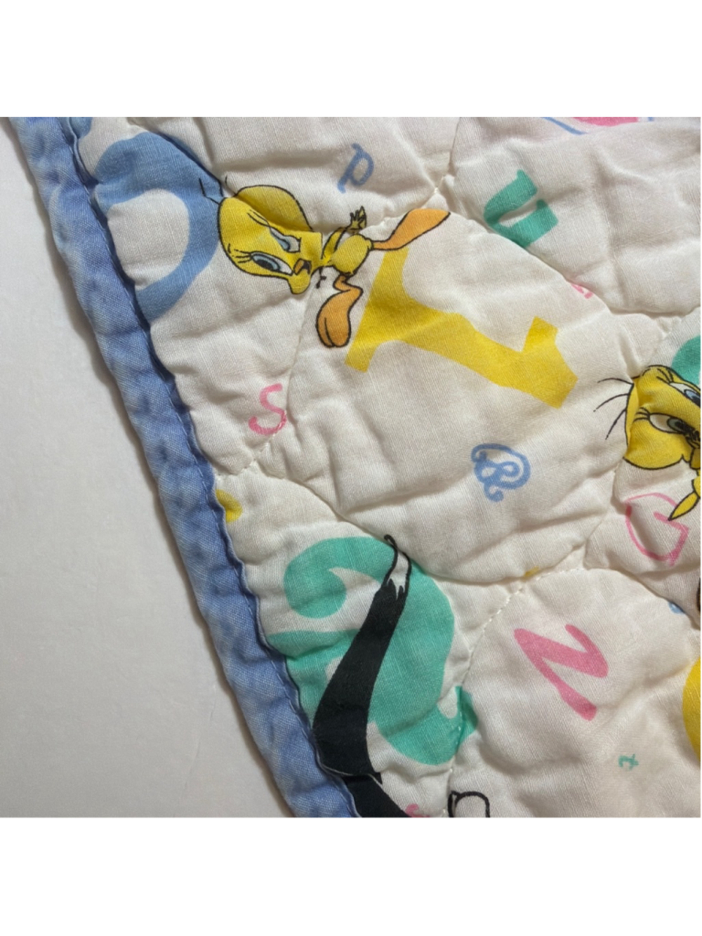 Vintage Looney Tunes Crib Quilt Tweety Sylvester Warner Bros. Cartoon Characters - Picture 3 of 6
